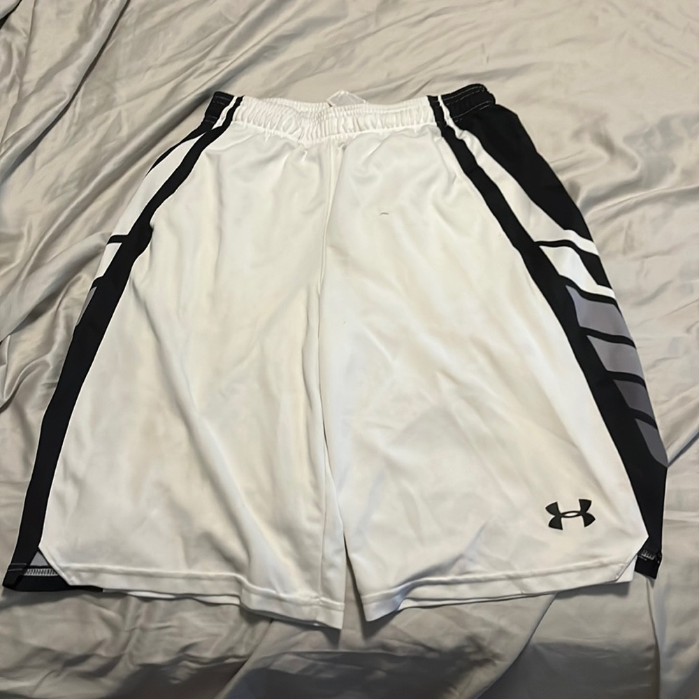 White under armor shorts